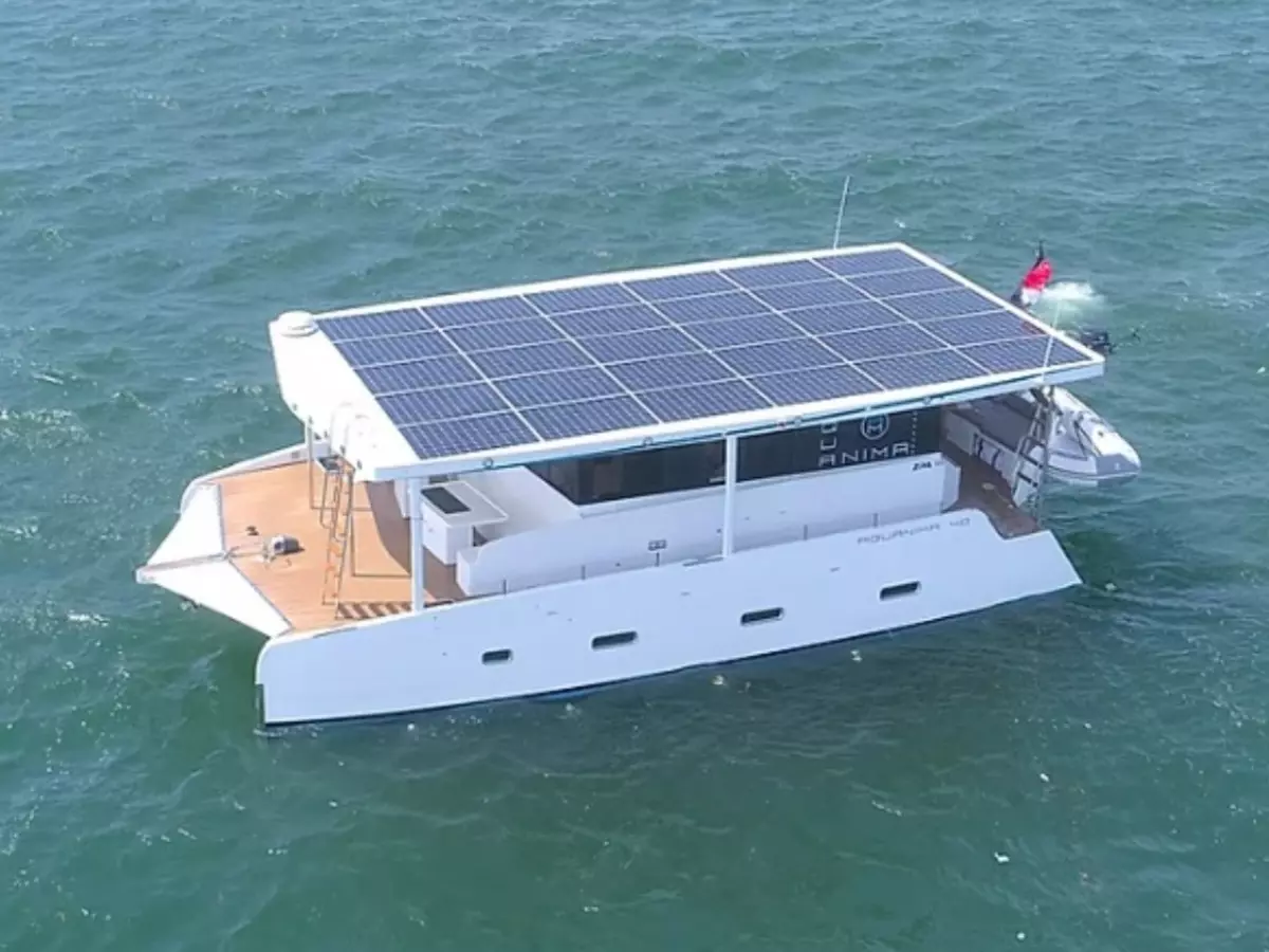 aquanima-40-solar-eclipse-yacht-5eccfd4f86c6a Aquanima 40