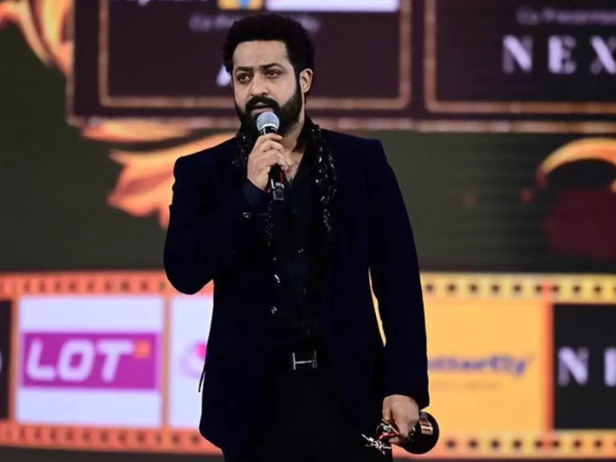 Jr NTR Delivers Heartfelt Speech At The SIIMA 2023 Event After Winning Best Actor Award For RRR Jr NTR Delivers Heartfelt Speech At The SIIMA 2023 Event After Winning Best Actor Award For RRR